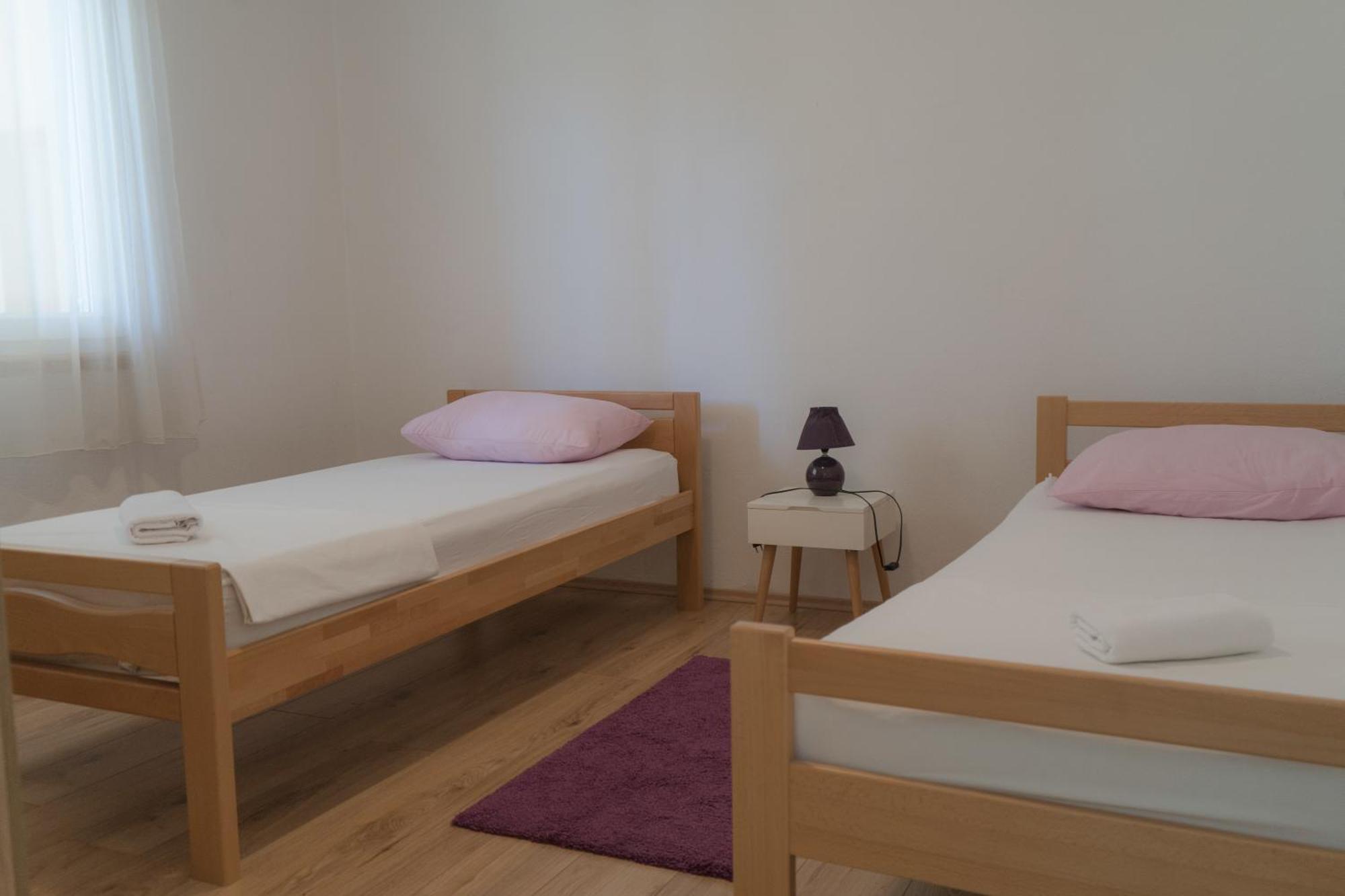 Apartment Gloria Каштела Екстер'єр фото
