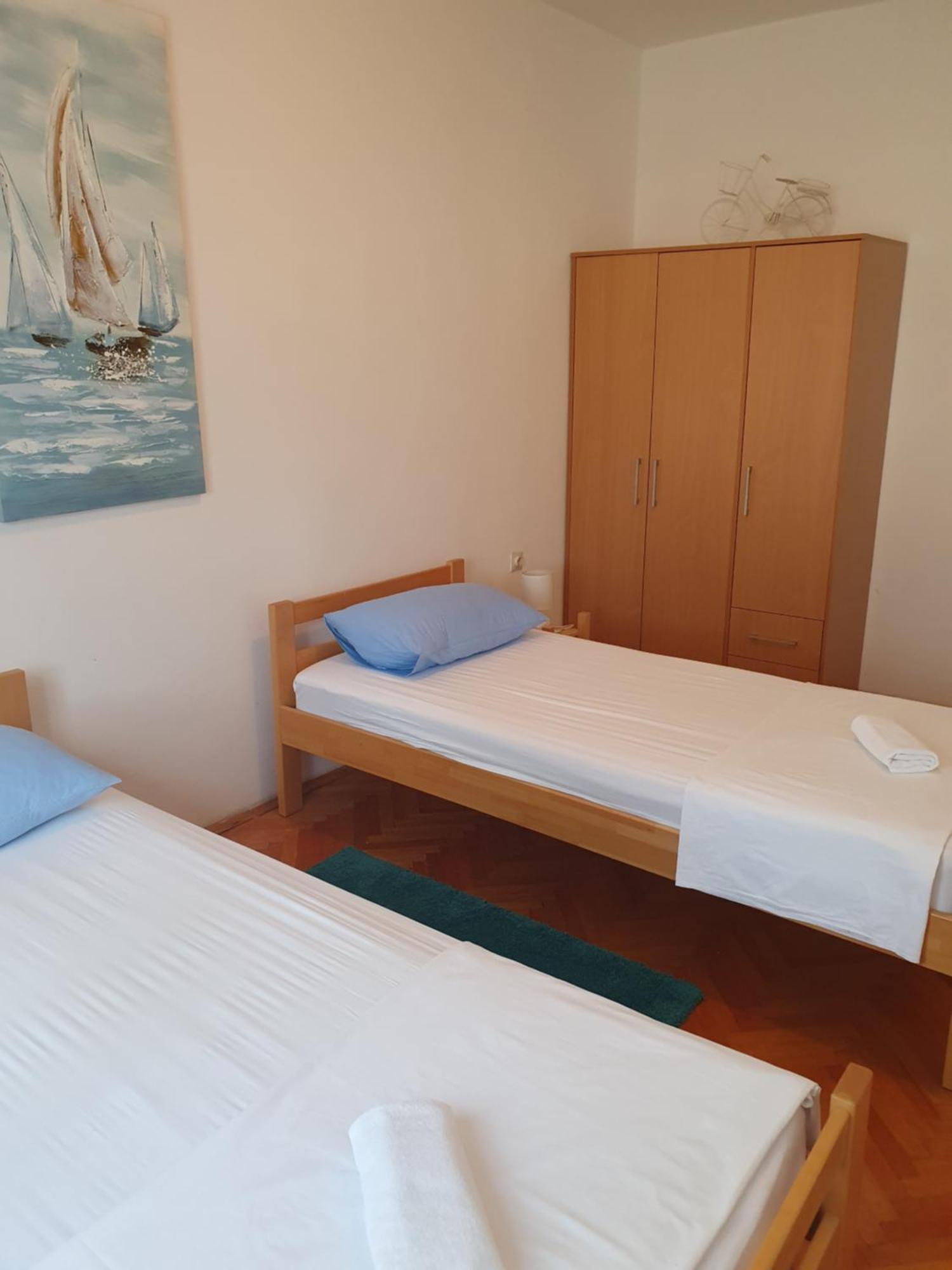 Apartment Gloria Каштела Екстер'єр фото