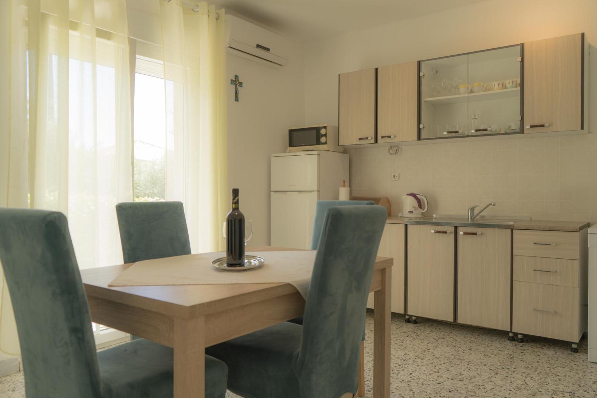 Apartment Gloria Каштела Екстер'єр фото