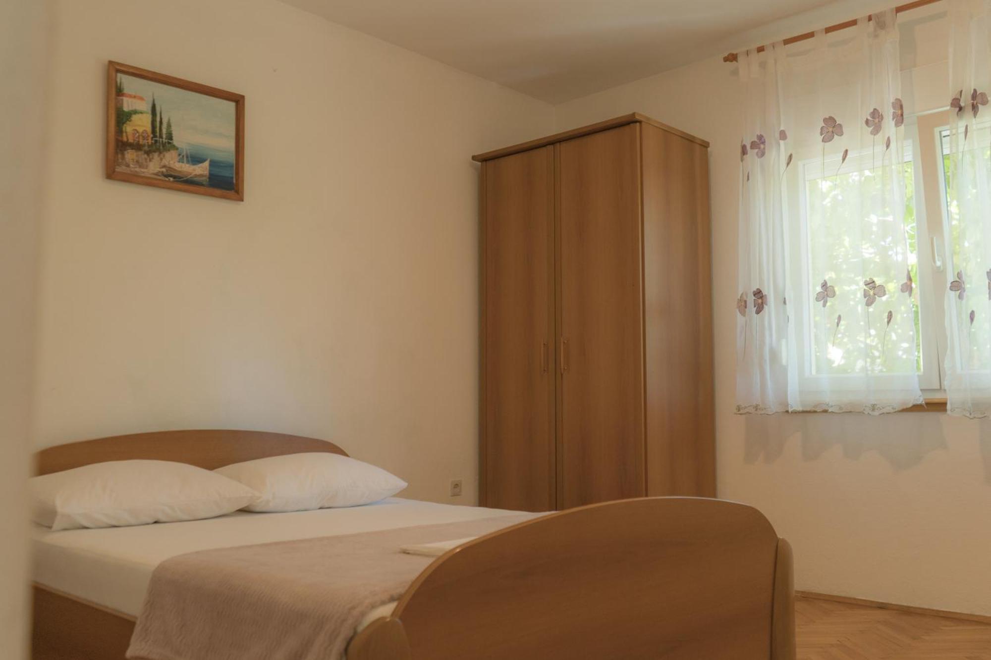 Apartment Gloria Каштела Екстер'єр фото